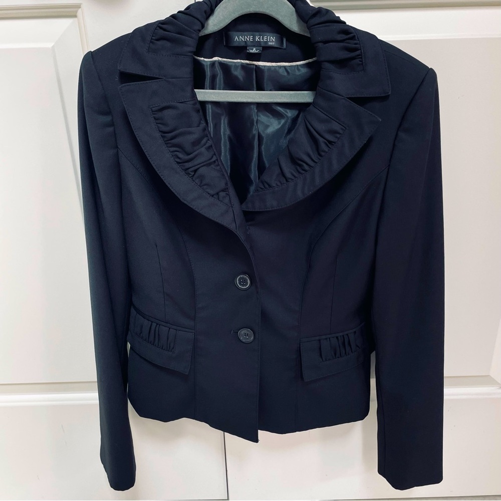 Anne Klein Black Ruched Shawl Collar Pocket Flaps 3 Button Lined Jacket Blazer